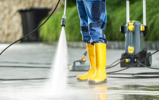 Garage Pressure Washing in Caldwell, TX